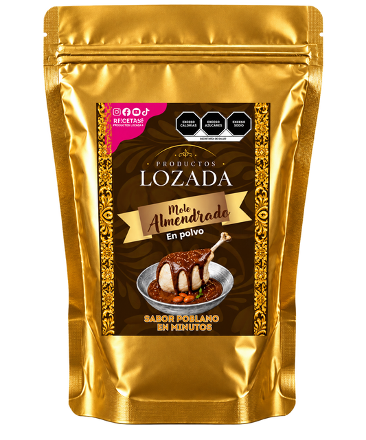 Mole Almendrado.